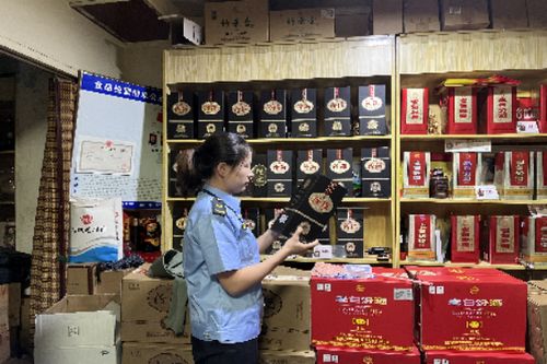 山西太原迎泽区市场监管局开展酒类食品专项检查