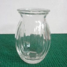  上海沪南玻璃器皿工艺品厂 主营 玻璃制品 如烛台 酒