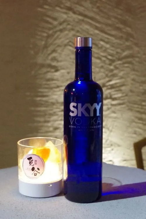 沈阳首家洞穴风酒吧开业 不止伏特加与薯条，解锁洋酒新体验