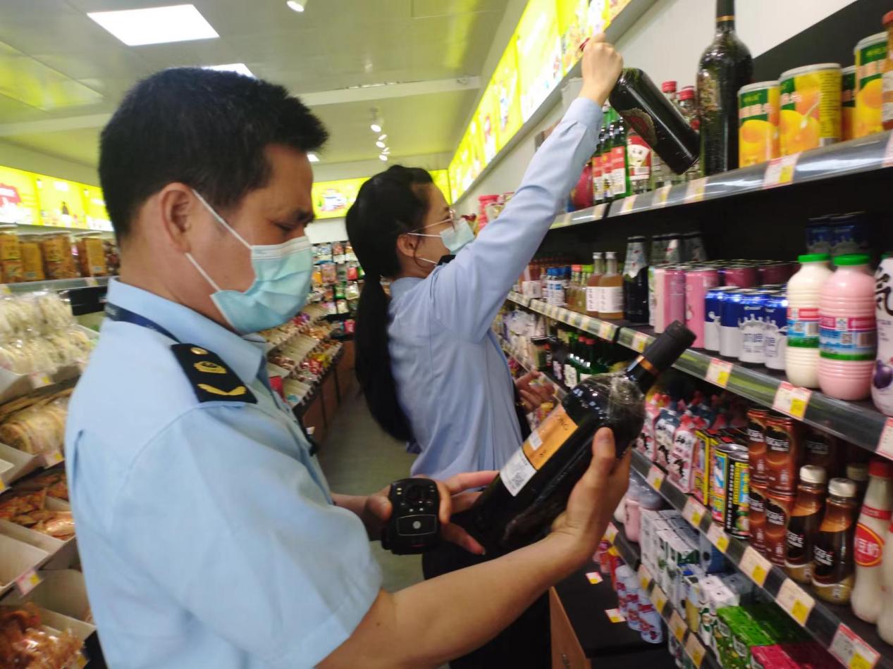雁山区市场监管局多措并举，精准施策稳市场主体激活力——以酒类经营为例看成效
